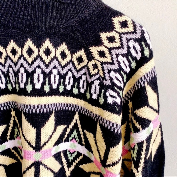 Planet Gold Mock Neck Cropped Sweater - Picture 3 of 4